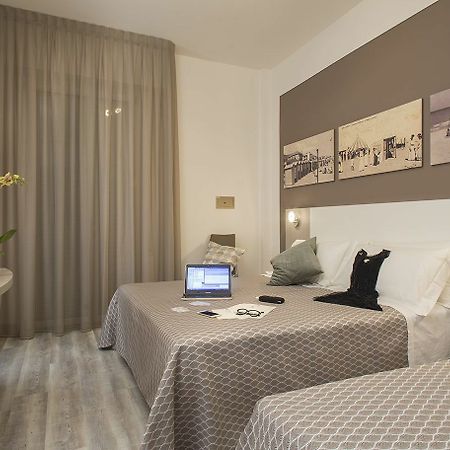 Hotel Marcus Bellaria-Igea Marina Esterno foto