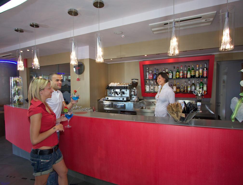 Hotel Marcus Bellaria-Igea Marina Esterno foto