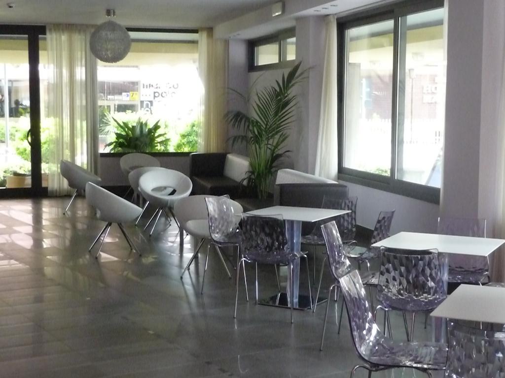 Hotel Marcus Bellaria-Igea Marina Esterno foto