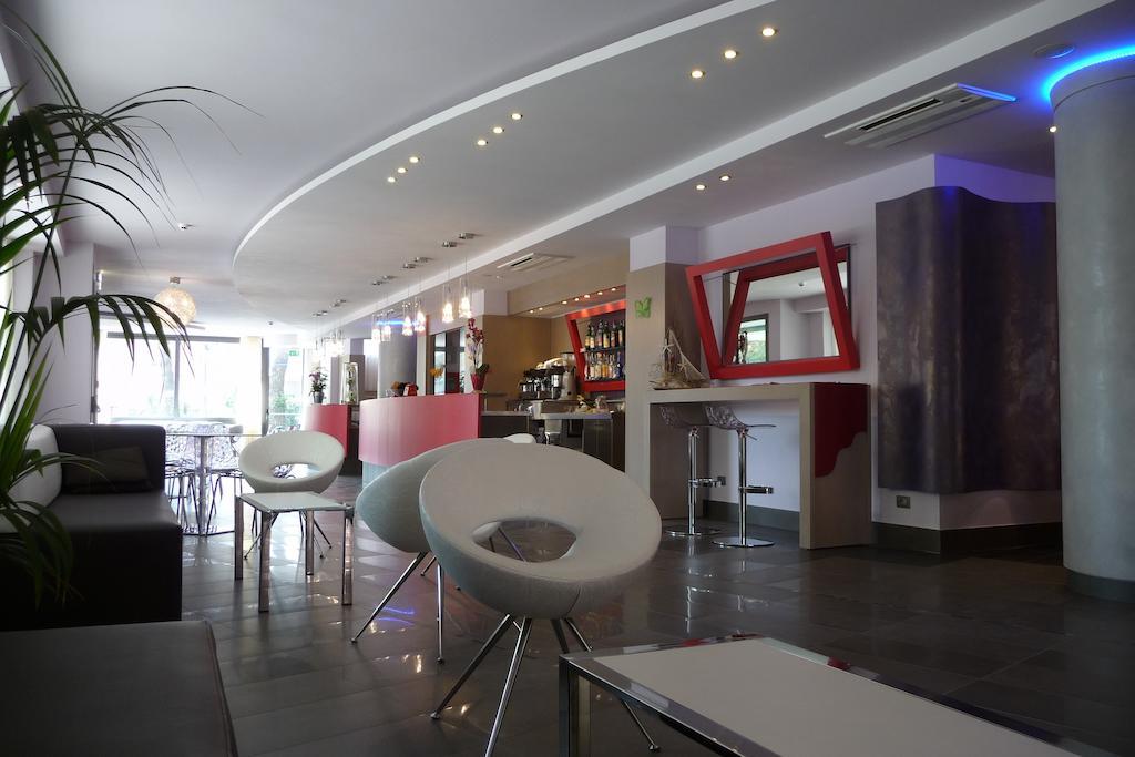 Hotel Marcus Bellaria-Igea Marina Esterno foto